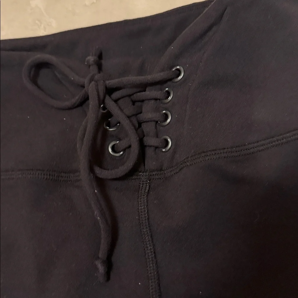 ALO Yoga Lace Up High Rise Biker Shorts